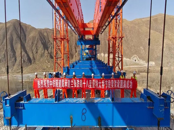 湖南岳陽(yáng)節(jié)段拼架橋機(jī)出租廠家 架橋機(jī)預(yù)檢內(nèi)容